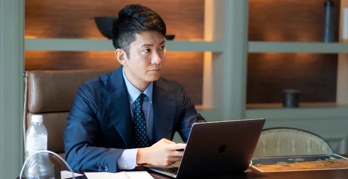 法人設立・銀行口座・ビザのサポート